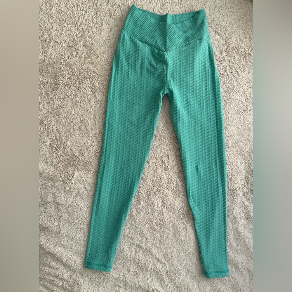 Scrunch butt leggings (aqua) - pcheebum